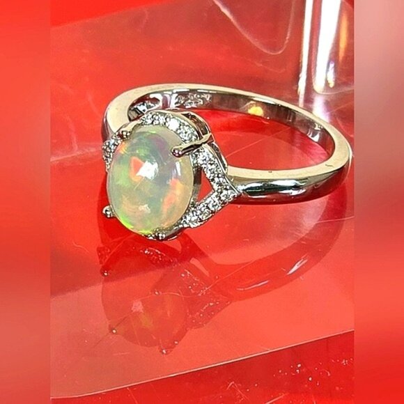 925 Sterling Silver Ring Sz 6.75 With Natural White Opal 6x9mm & Cz - Picture 6 of 12